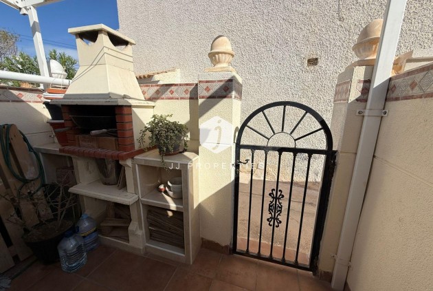 Tweedehands - Chalet -
Torrevieja - Calas blanca