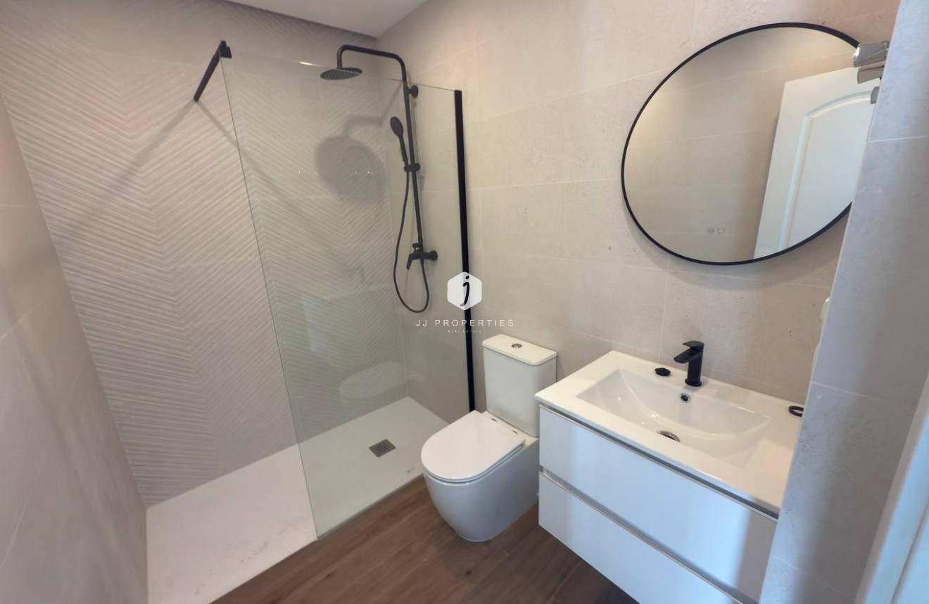 Tweedehands - Chalet -
Torrevieja - Aguas Nuevas 1