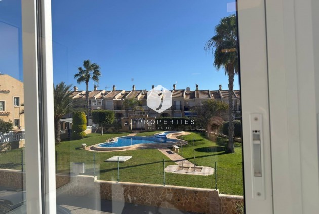 Tweedehands - Chalet -
Torrevieja - Aguas Nuevas 1