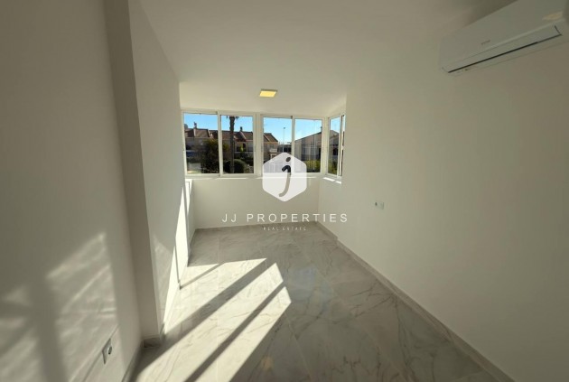 Tweedehands - Chalet -
Torrevieja - Aguas Nuevas 1