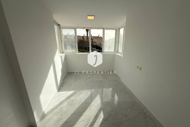 Tweedehands - Chalet -
Torrevieja - Aguas Nuevas 1