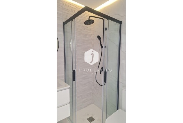 Tweedehands - Chalet -
Torrevieja - Aguas Nuevas 1