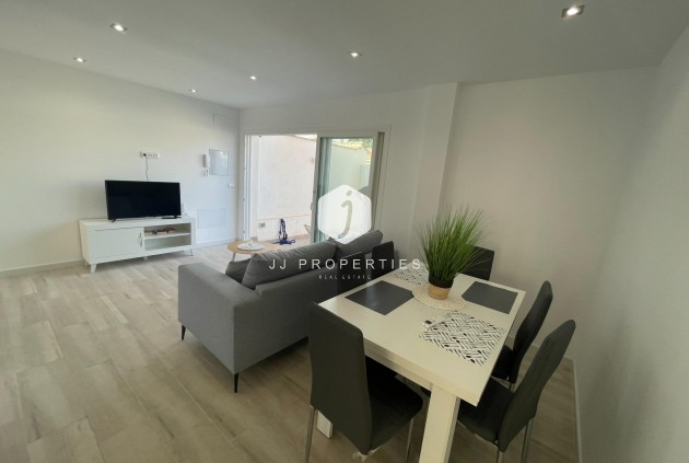 Tweedehands - Bungalow -
Orihuela Costa - La Regia