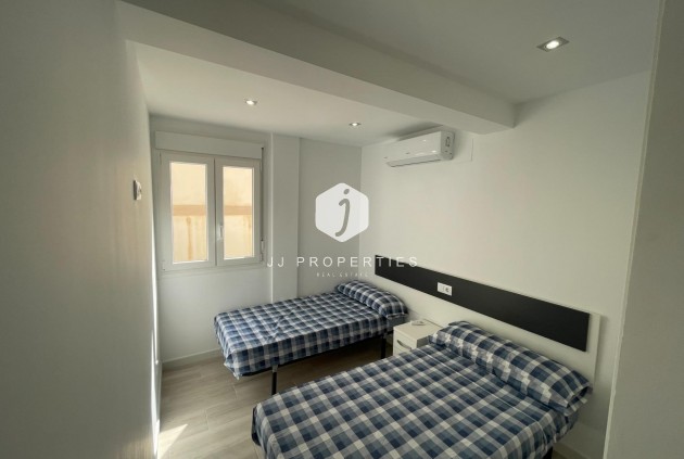 Tweedehands - Bungalow -
Orihuela Costa - La Regia