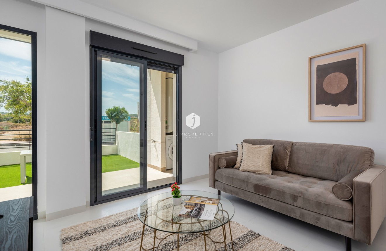 Tweedehands - Appartement / flat -
San Miguel de Salinas - Inland