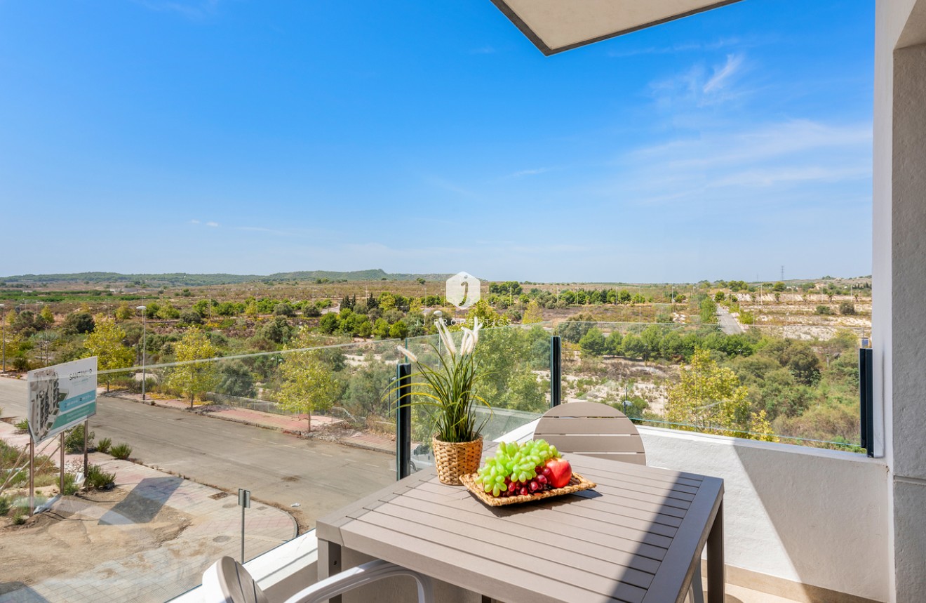 Tweedehands - Appartement / flat -
San Miguel de Salinas - Inland