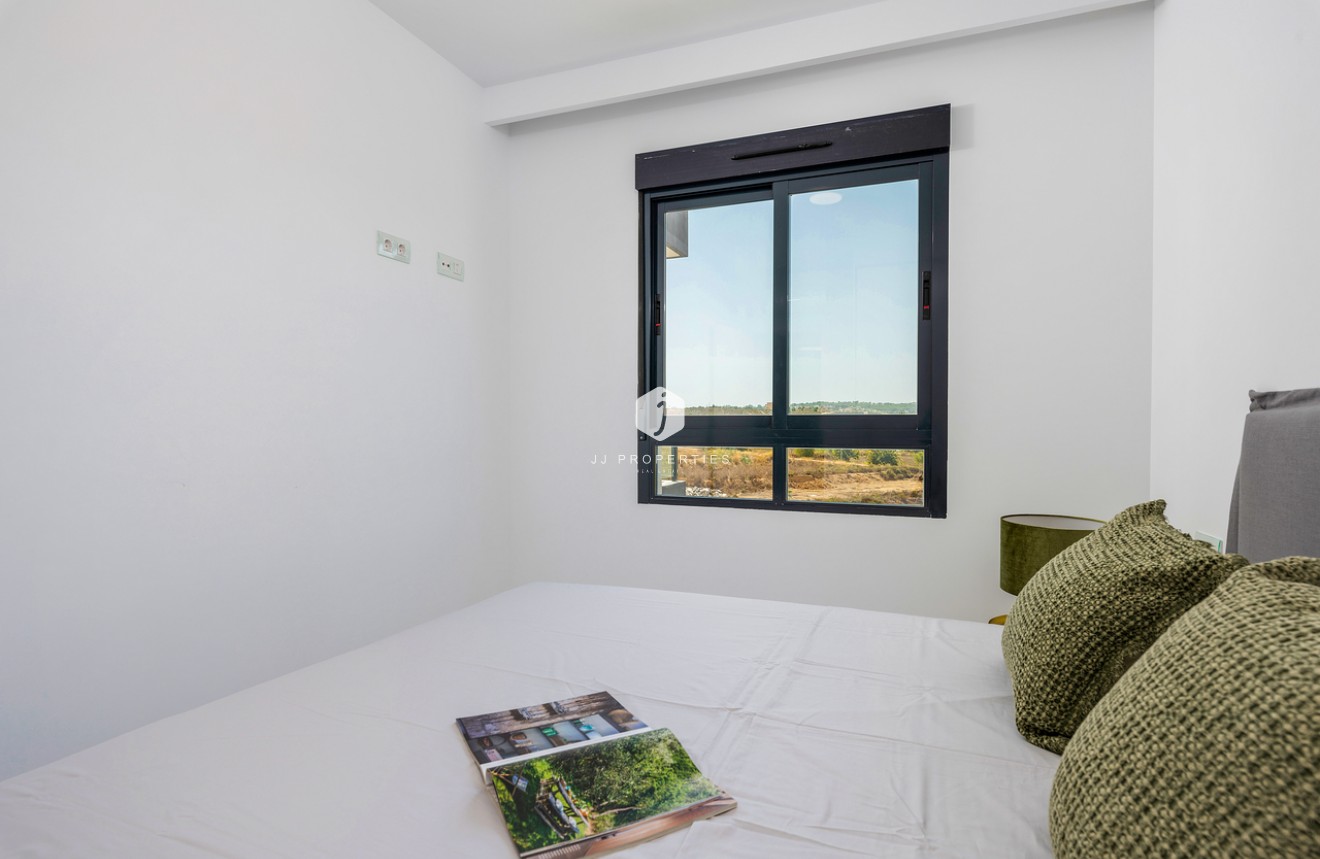 Tweedehands - Appartement / flat -
San Miguel de Salinas - Inland