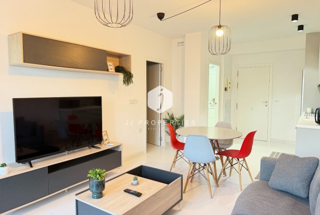 Resale - Apartment / flat -
San Miguel de Salinas - Inland