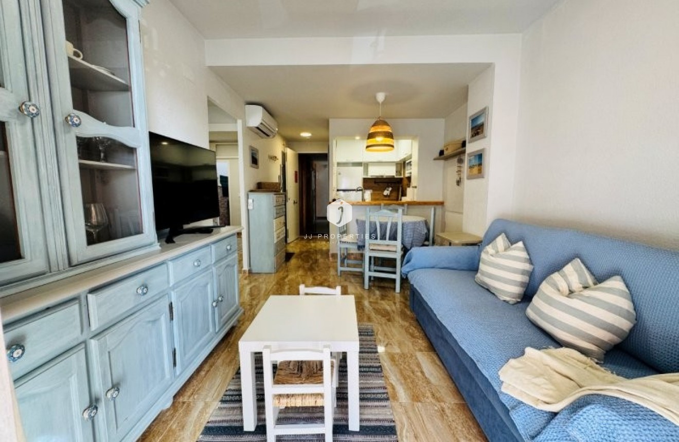 Resale - Apartment / flat -
La Mata - Costa Blanca