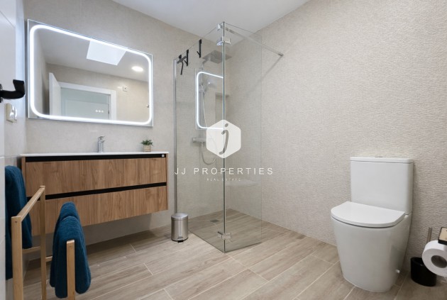 Resale - Chalet -
Dolores - Costa Blanca