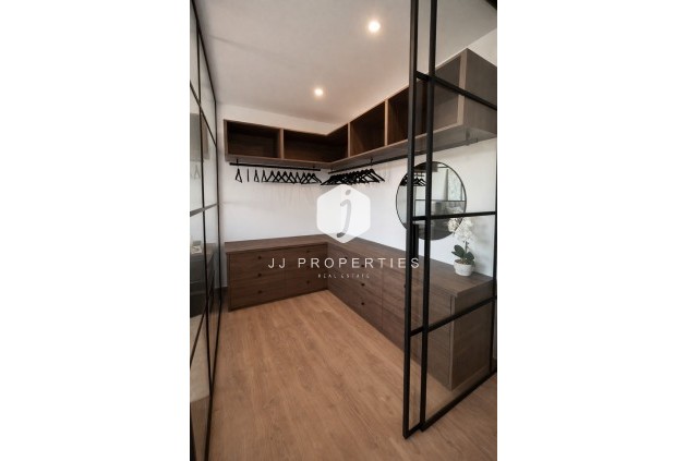 Resale - Chalet -
Dolores - Costa Blanca