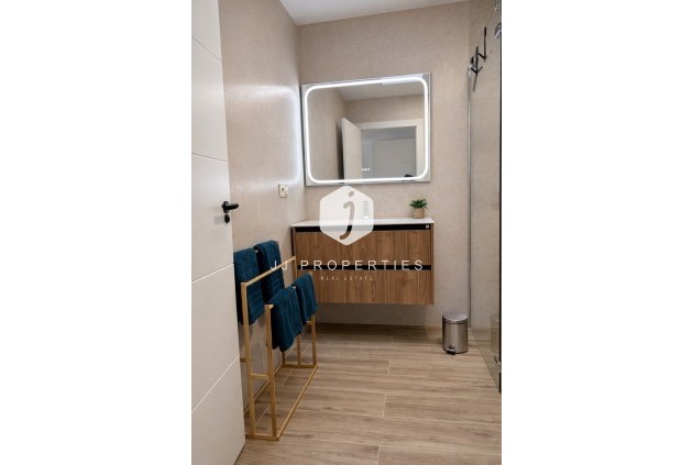 Resale - Chalet -
Dolores - Costa Blanca