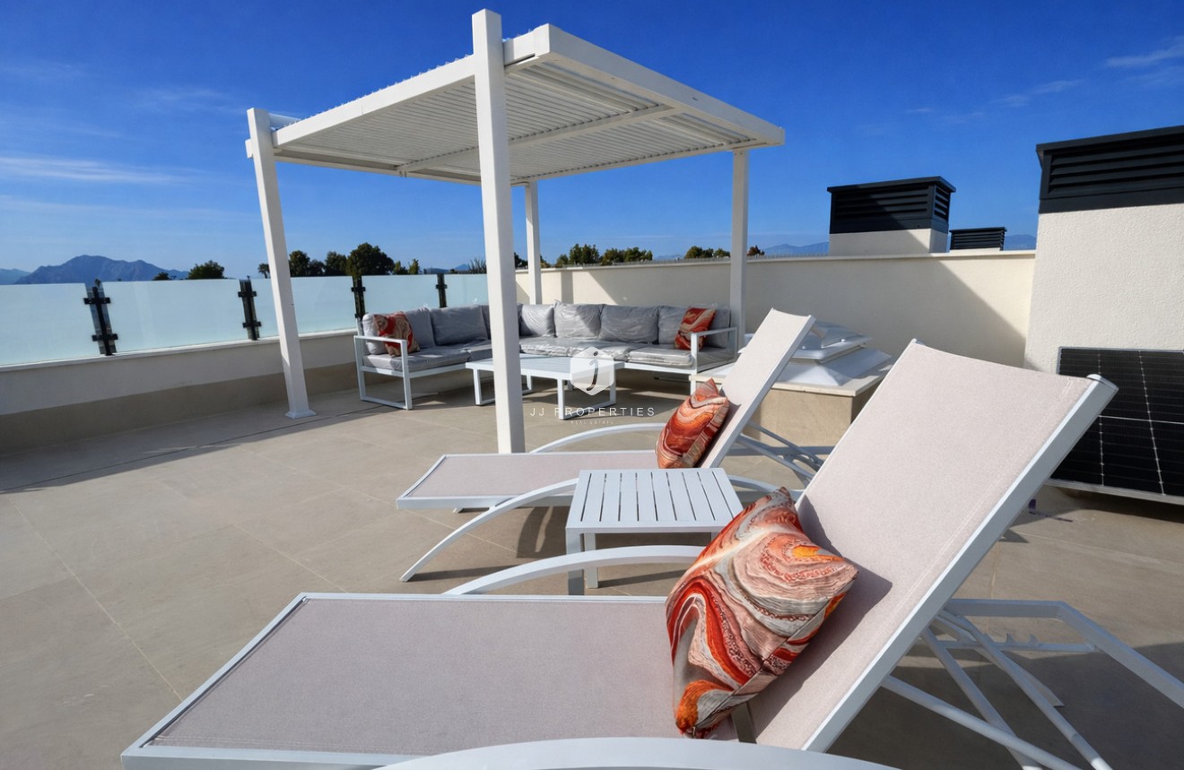 Resale - Chalet -
Dolores - Costa Blanca