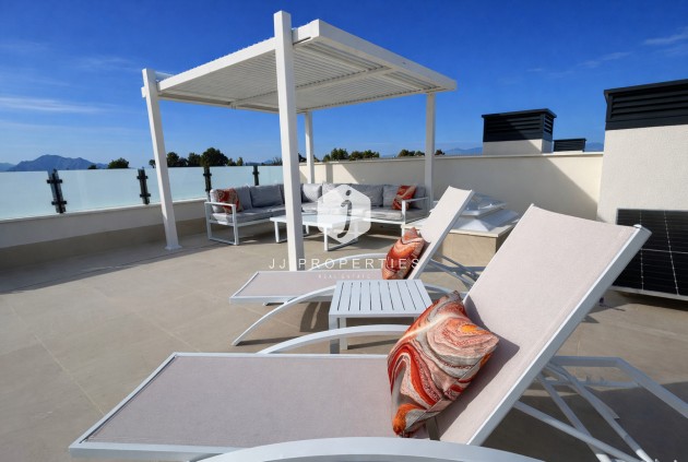 Resale - Chalet -
Dolores - Costa Blanca