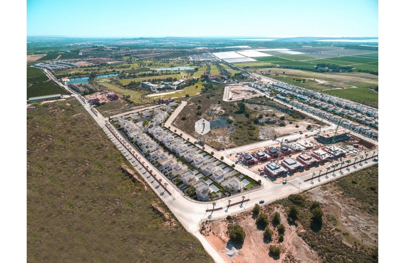 Obra nueva - Villa -
Algorfa - La finca golf