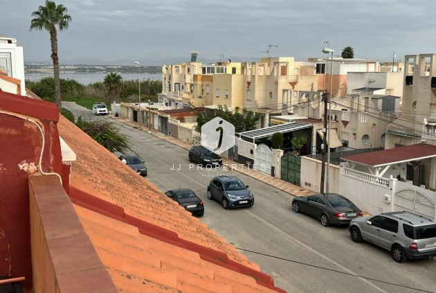 Resale - Bungalow -
Torrevieja - Costa Blanca