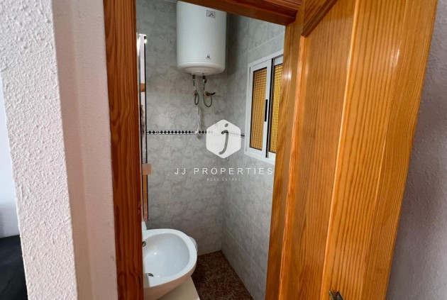 Resale - Bungalow -
Torrevieja - Costa Blanca