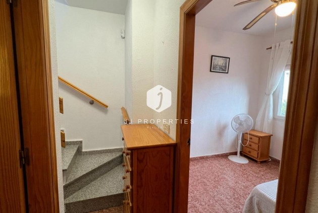 Resale - Bungalow -
Torrevieja - Costa Blanca