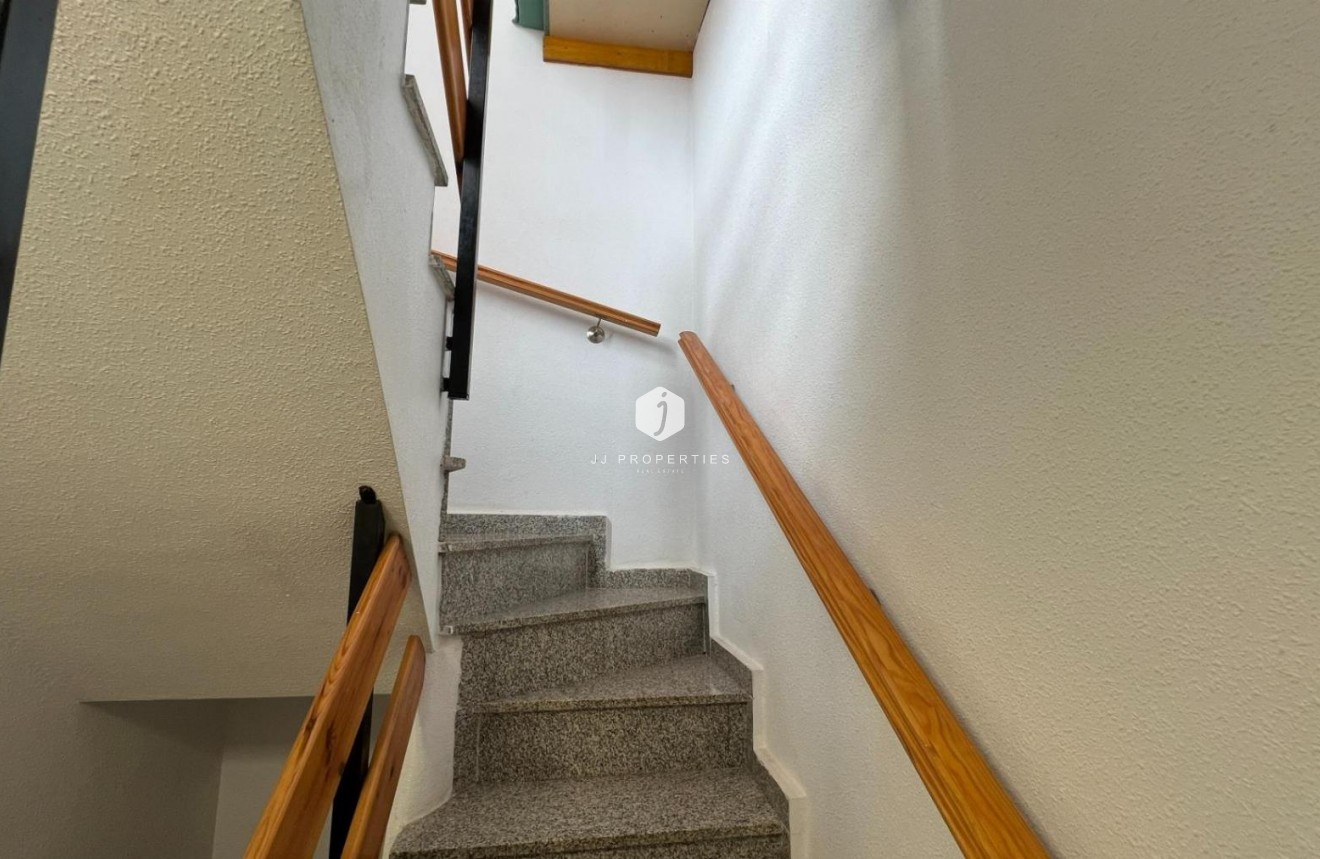 Resale - Bungalow -
Torrevieja - Costa Blanca