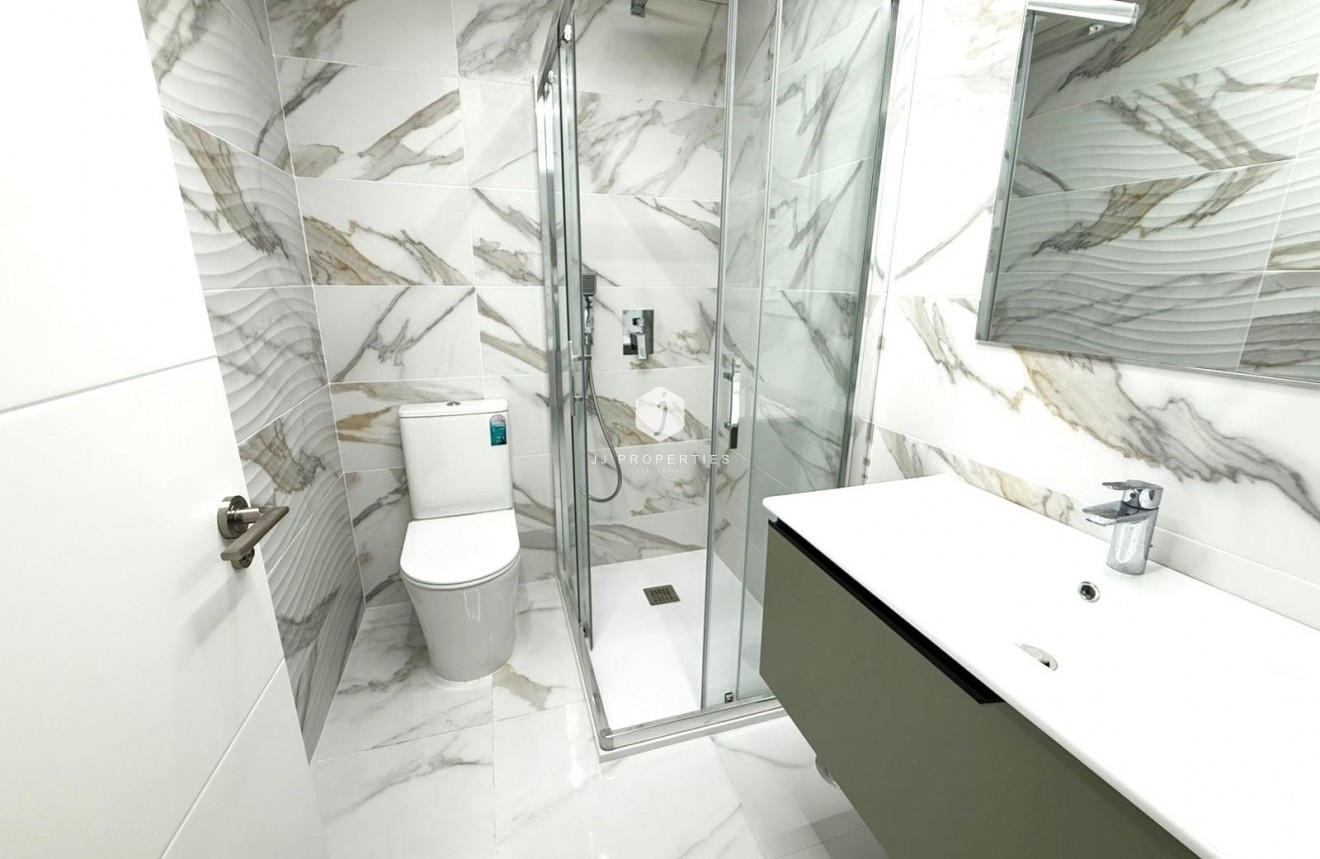 Resale - Apartment / flat -
Torrevieja - PARQUE DE LAS NACIONES