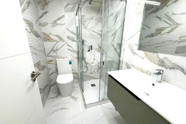 Resale - Apartment / flat -
Torrevieja - PARQUE DE LAS NACIONES