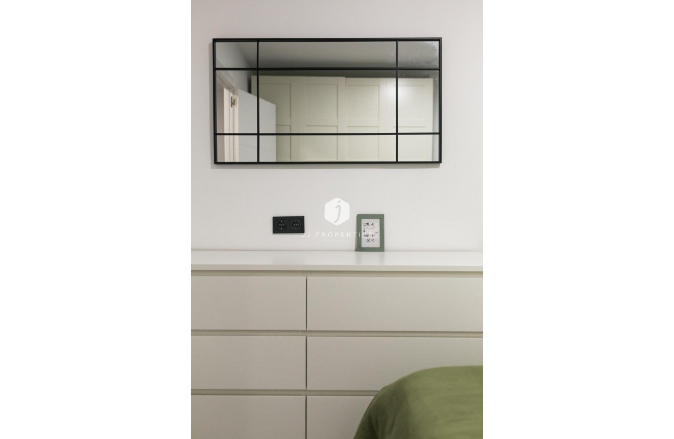 Resale - Apartment / flat -
Torrevieja - Curva Del Palangre