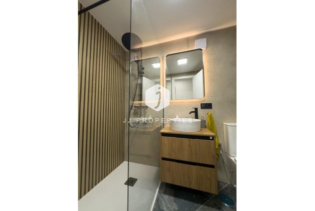 Resale - Apartment / flat -
Torrevieja - Curva Del Palangre