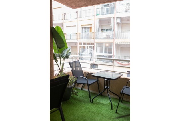 Resale - Apartment / flat -
Torrevieja - Curva Del Palangre