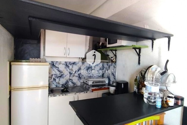 D'occasion - Appartement -
Torrevieja - Punta prima