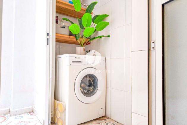 Resale - Apartment / flat -
Torrevieja - Costa Blanca