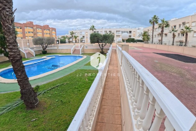 Aus zweiter Hand - Wohnung -
Torrevieja - Centro