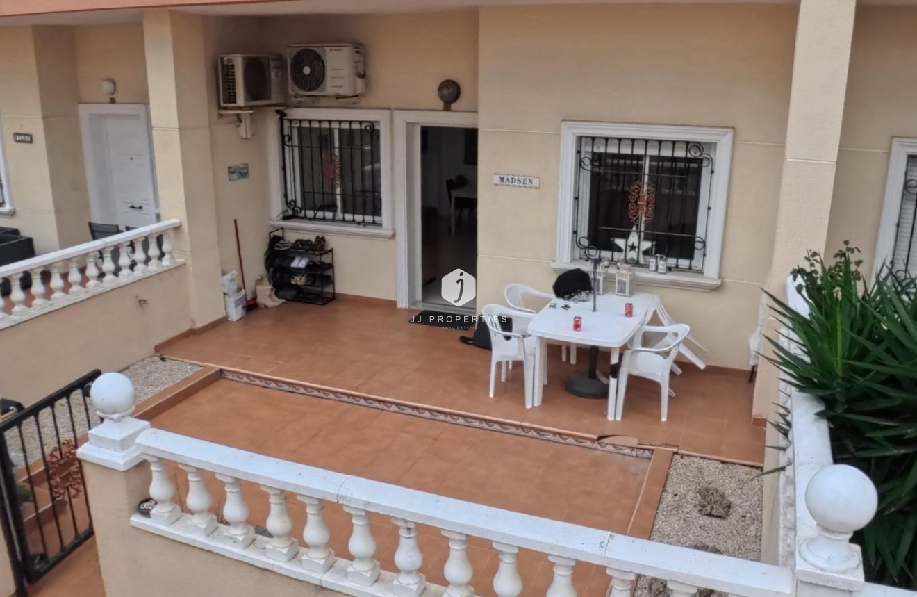 Aus zweiter Hand - Wohnung -
Torrevieja - Centro