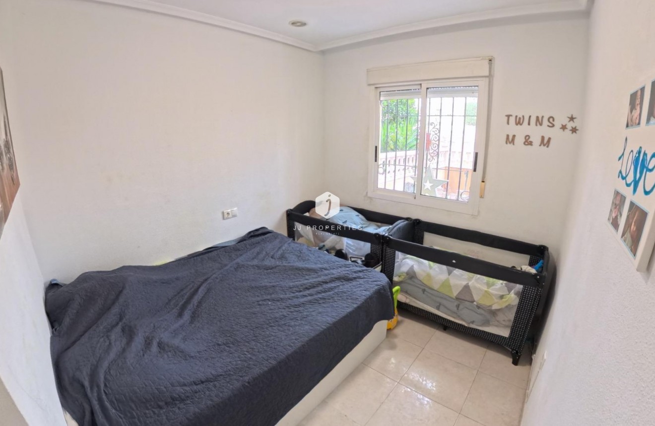 Aus zweiter Hand - Wohnung -
Torrevieja - Centro