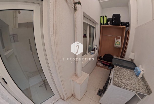 Aus zweiter Hand - Wohnung -
Torrevieja - Centro