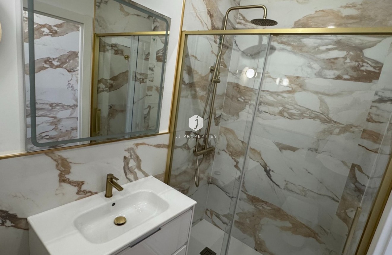 Tweedehands - Appartement / flat -
Orihuela Costa - Costa Blanca