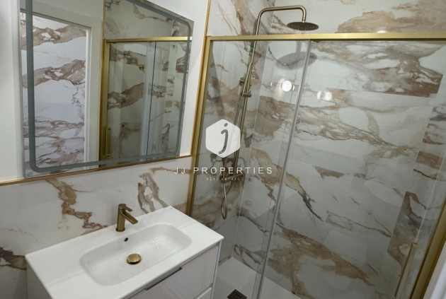 Tweedehands - Appartement / flat -
Orihuela Costa - Costa Blanca