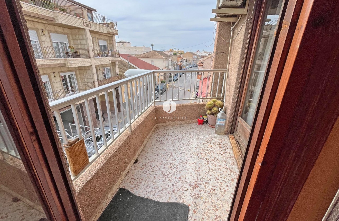 Resale - Apartment / flat -
Formentera del Segura - Palacios