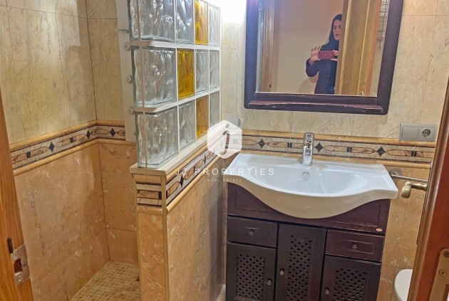 Resale - Apartment / flat -
Formentera del Segura - Palacios