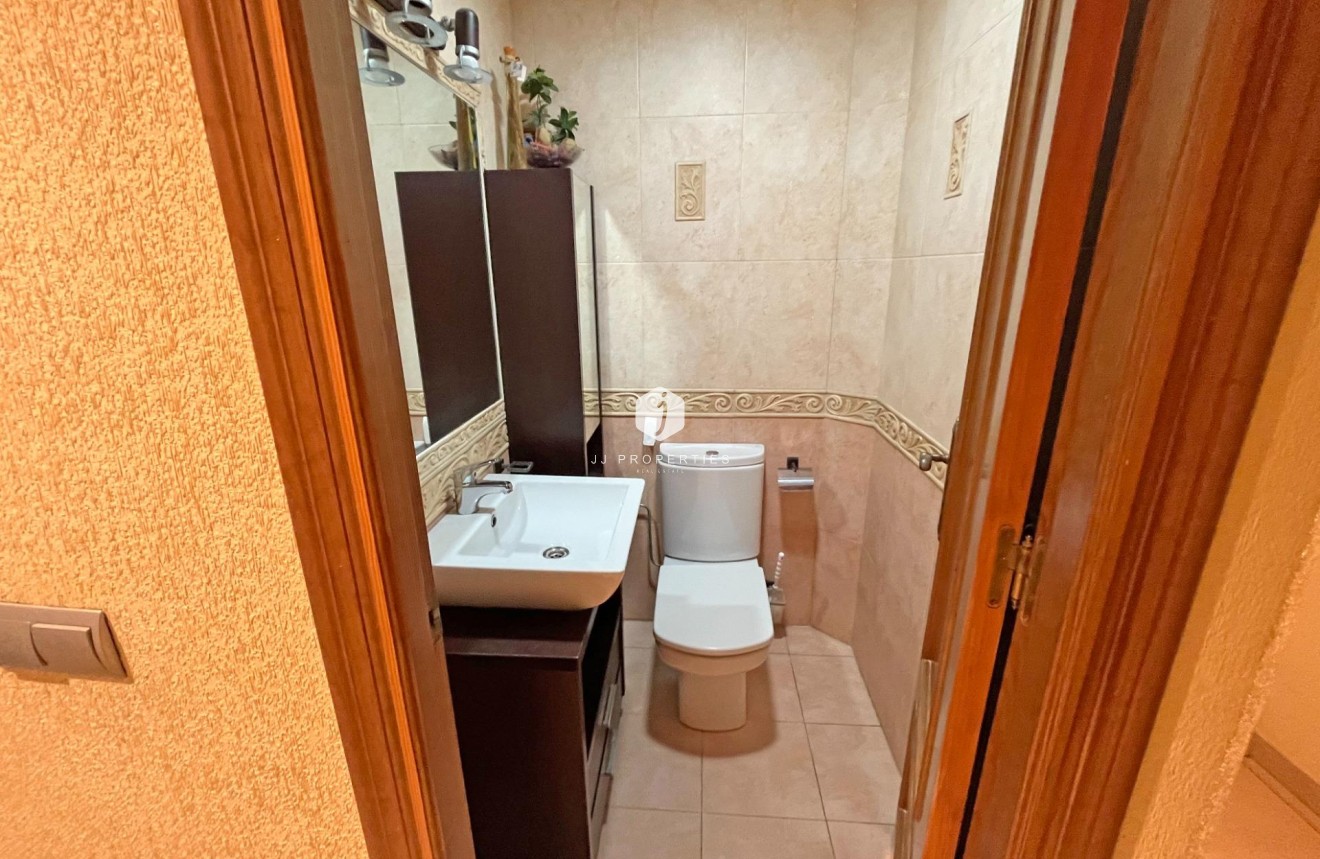 Resale - Apartment / flat -
Formentera del Segura - Palacios