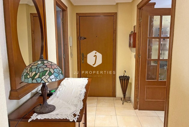 Resale - Apartment / flat -
Formentera del Segura - Palacios