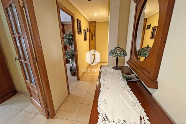 Resale - Apartment / flat -
Formentera del Segura - Palacios