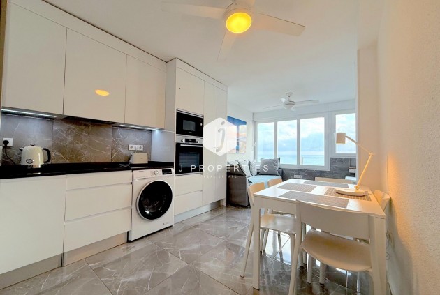 Resale - Apartment / flat -
Torrevieja - Cabo cervera