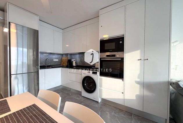 Resale - Apartment / flat -
Torrevieja - Cabo cervera