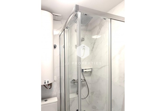 Resale - Apartment / flat -
Torrevieja - Cabo cervera