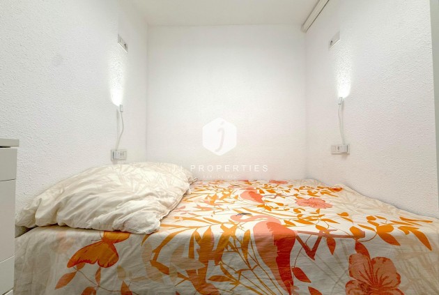 Resale - Apartment / flat -
Torrevieja - Cabo cervera