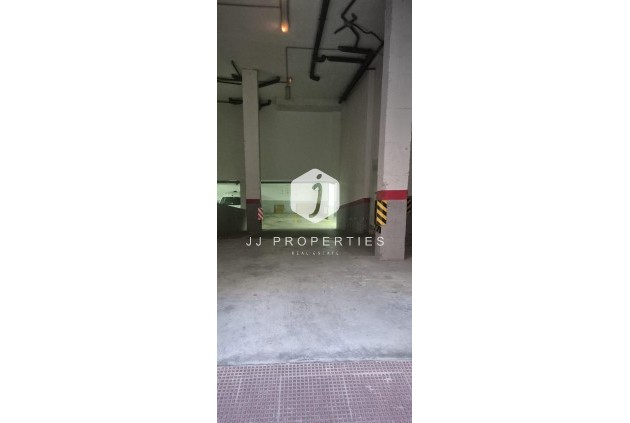 Z drugiej ręki - Mieszkanie w bloku -
Torrevieja - La Mata Pueblo