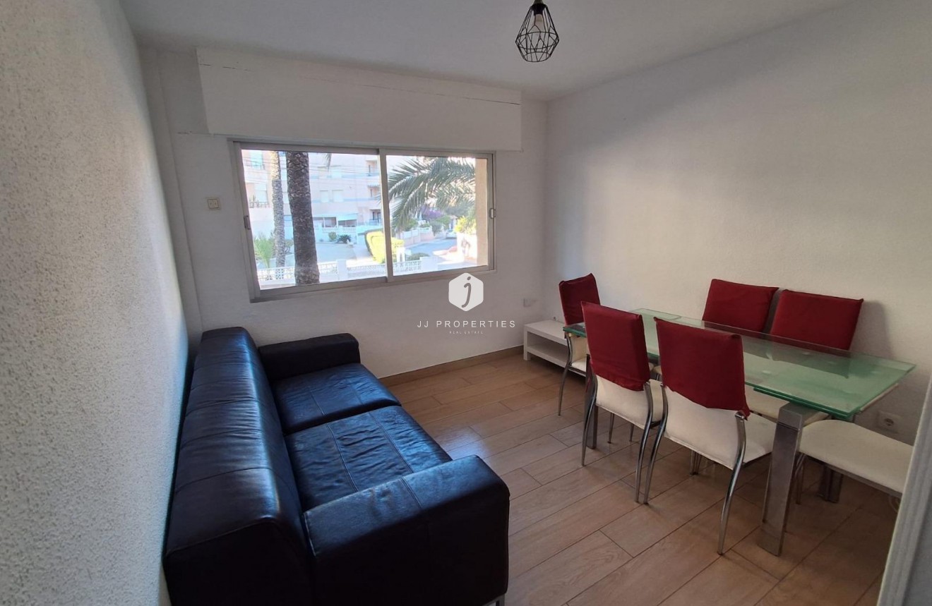 Resale - Apartment / flat -
Guardamar del Segura - Guardamar Playa