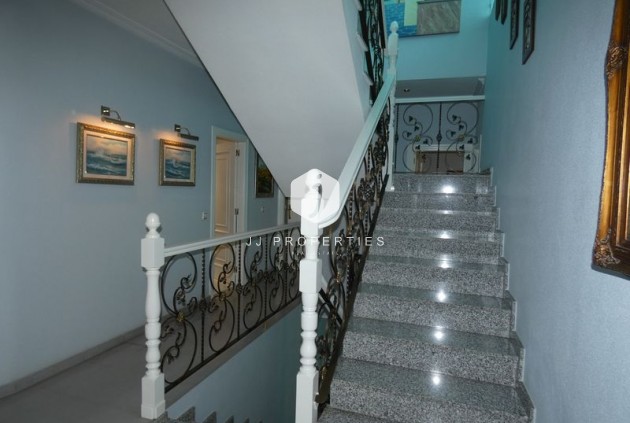 Aus zweiter Hand - Villa -
Almoradí - Inland