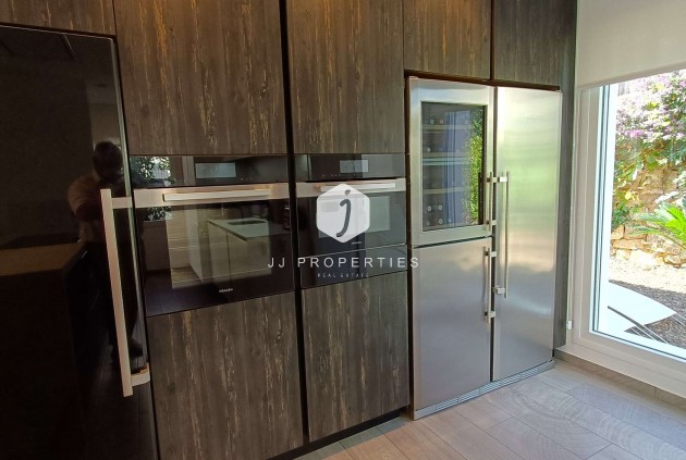 Aus zweiter Hand - Villa -
Algorfa - Inland