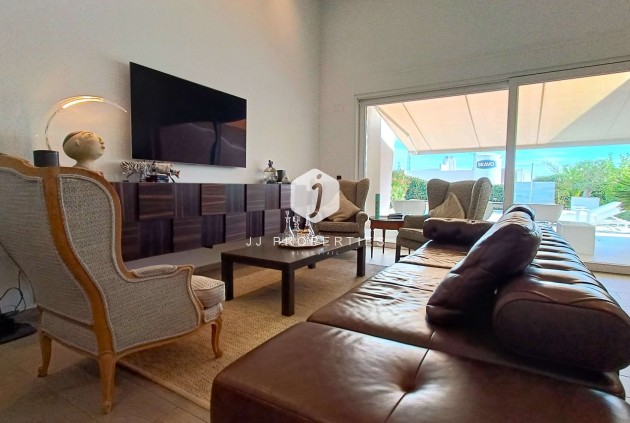 Aus zweiter Hand - Villa -
Algorfa - Inland